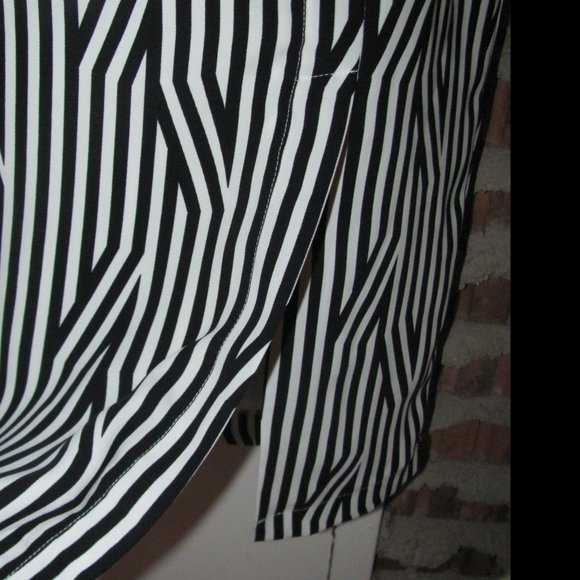 TRISTAN Skirt Suit Set Halter Top NWT Size 2 XS - Picture 6 of 10